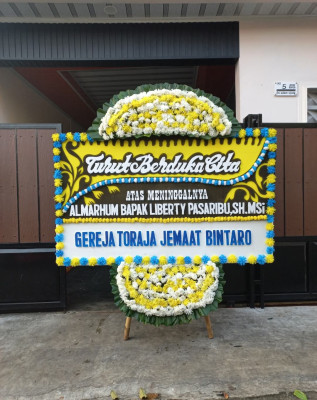 Papan Bunga Duka di Situbatu
